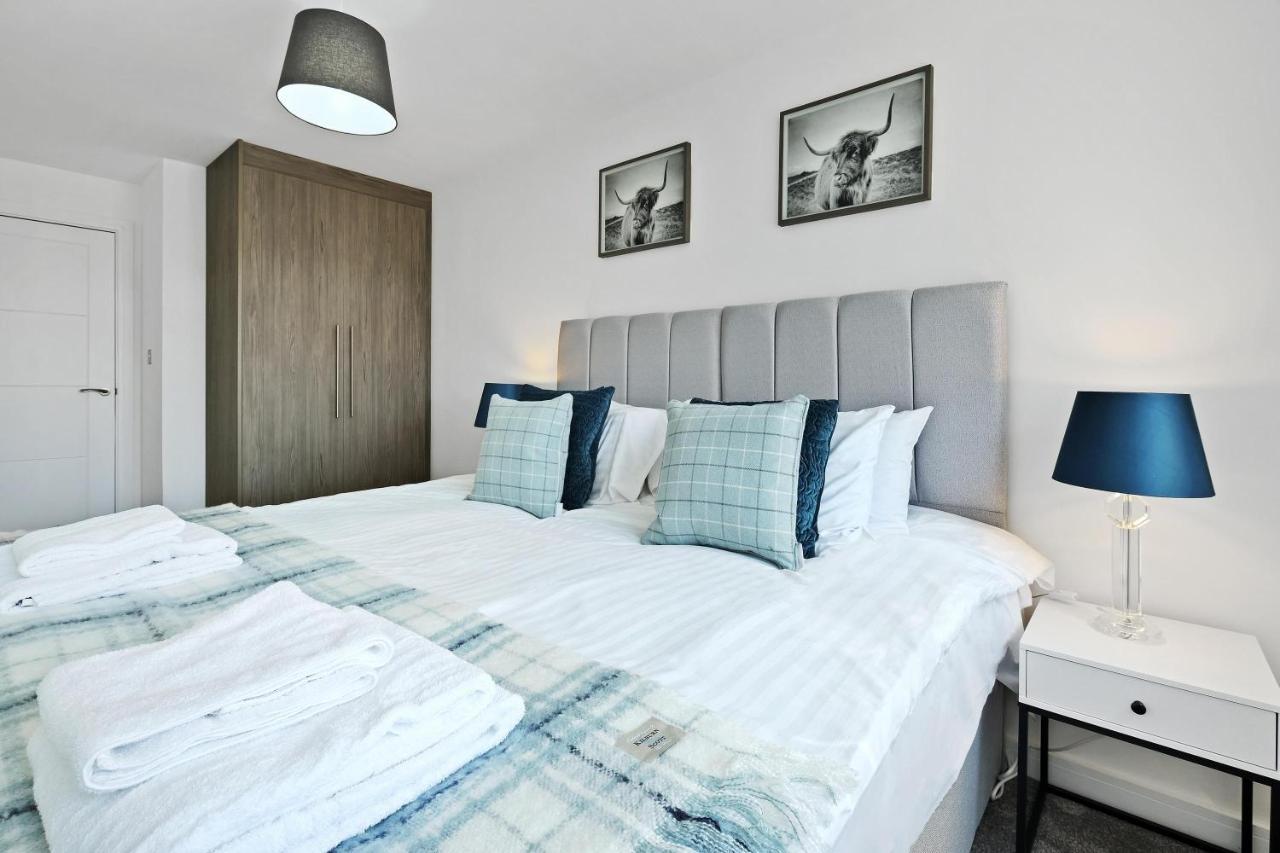 St Martins 2 Bedroom Apartments In Ruislip By 360 Stays Exterior photo